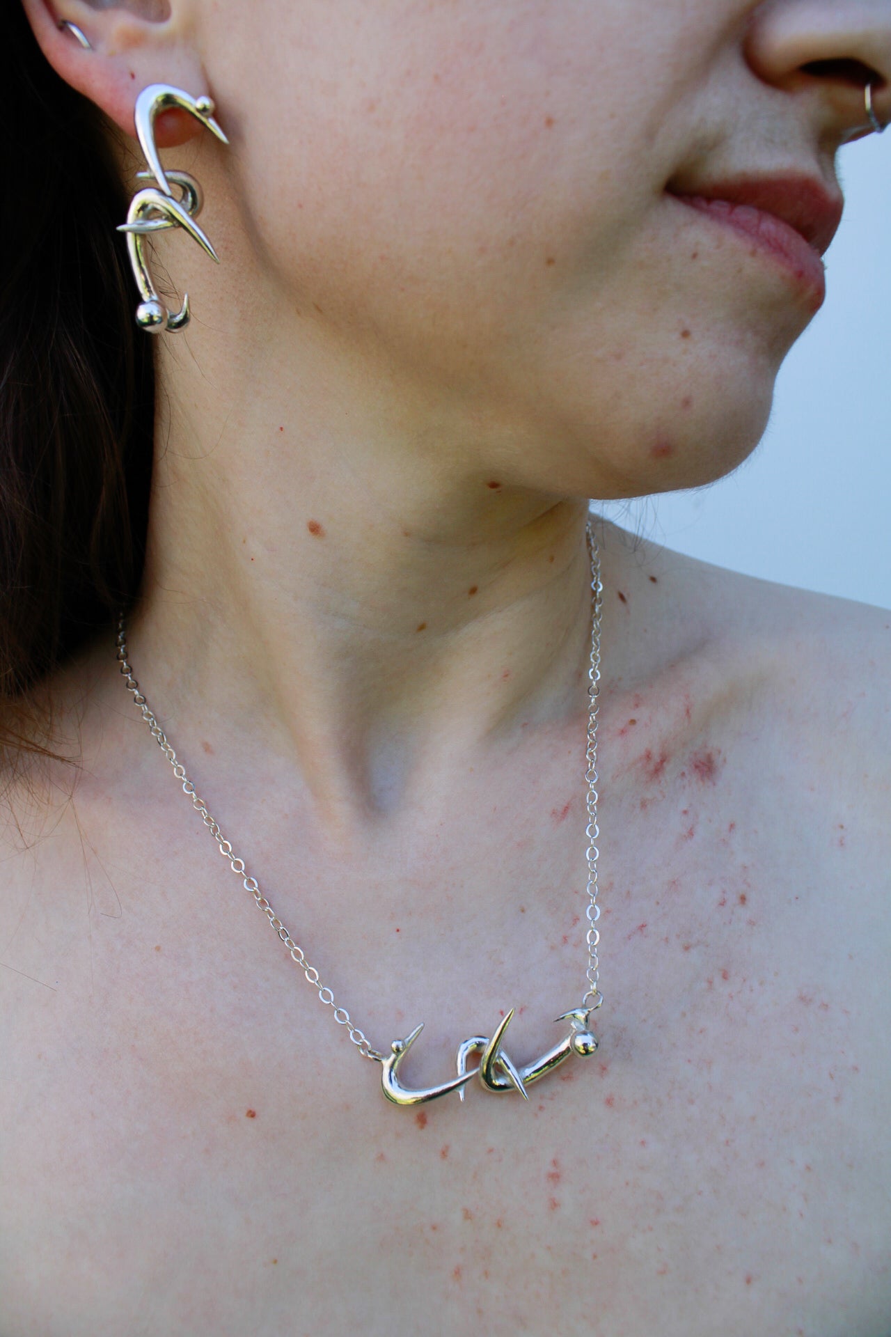 Novu Necklace
